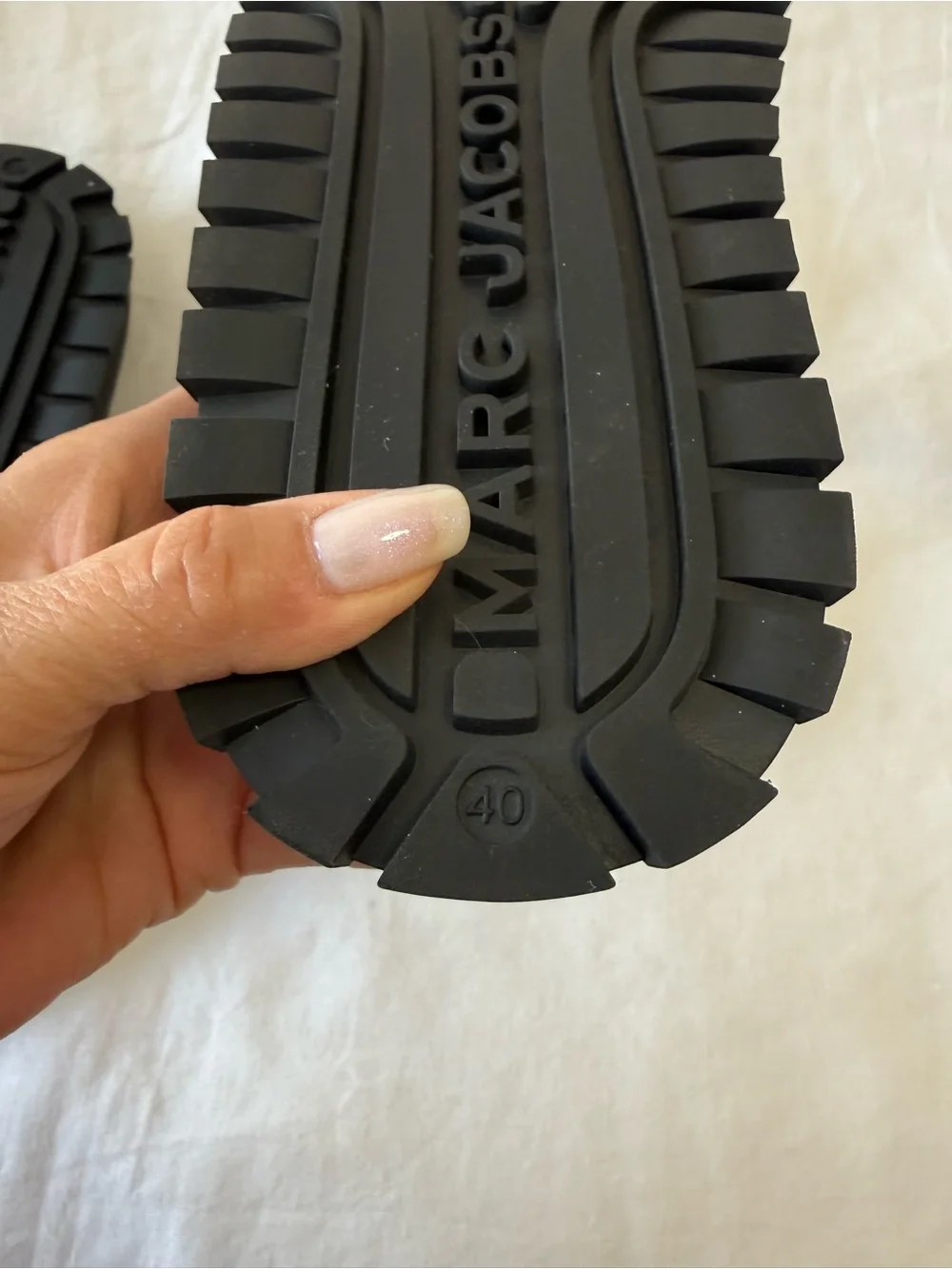 Marc Jacobs | Women’s 10 EU 40 | Black Logo Leather Slide Sandals Slip On | EUC
